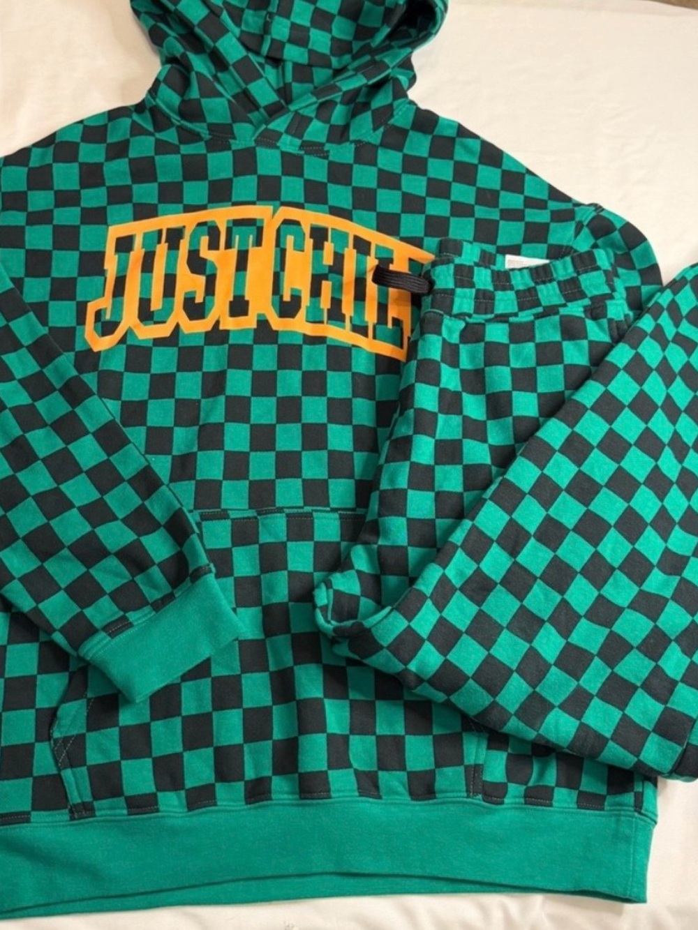 HM Boys Green Black Checkered Just Chill Hoodie and Joggers Set Size 8/10